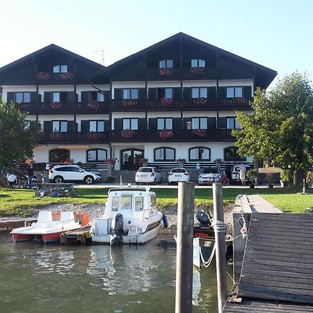 Gaestehaus Gruenaeugl Am See Gstadt am Chiemsee Dış mekan fotoğraf